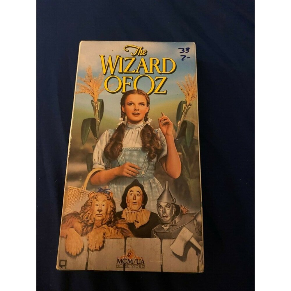 Old School VHS Video Cassette Movie The Wizard of Oz Collectible